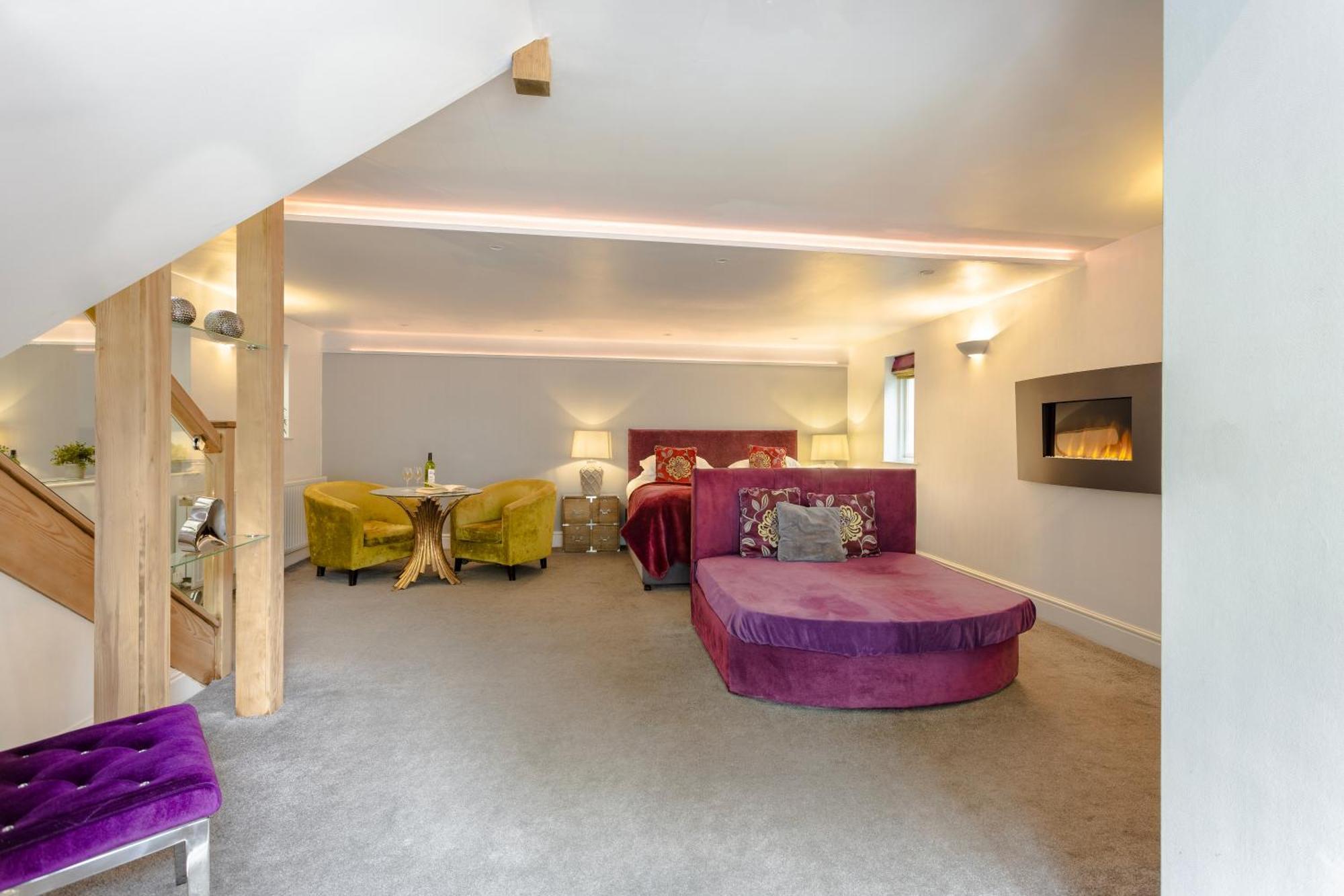 Aphrodites Group - Luxury Hot Tub Suites In Central Lake District! Bowness-on-Windermere Esterno foto