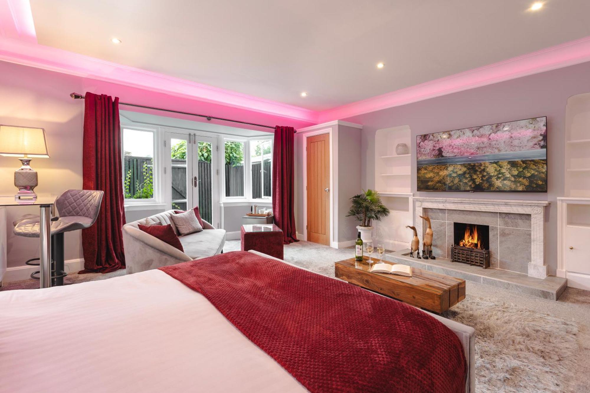 Aphrodites Group - Luxury Hot Tub Suites In Central Lake District! Bowness-on-Windermere Esterno foto